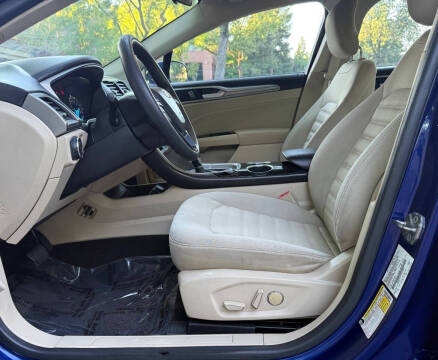 2013 Ford Fusion SE