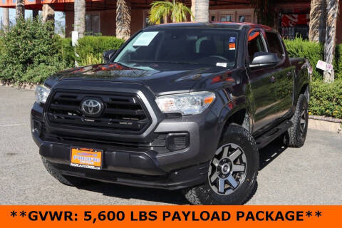 2018 Toyota Tacoma SR