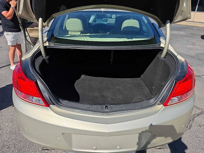 2013 Buick Regal Premium 3