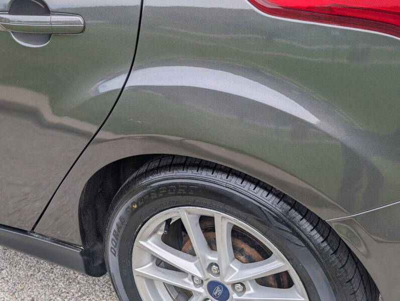 2017 Ford Focus SE