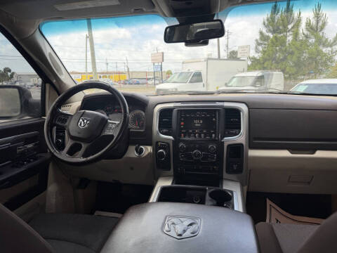 2015 RAM 1500 Lone Star