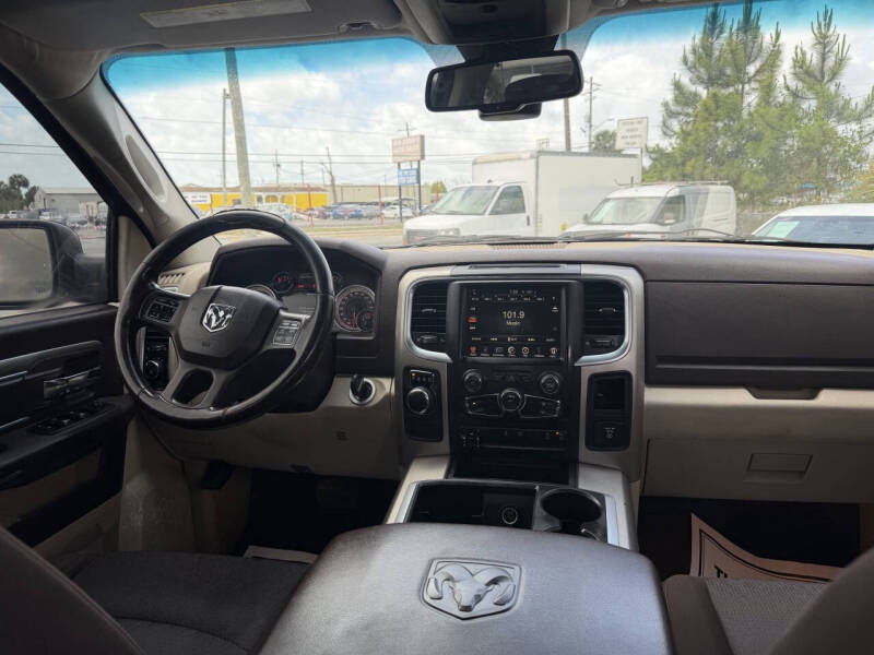 2015 RAM 1500 Lone Star