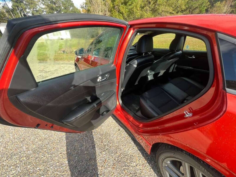 2020 Kia Forte GT Line