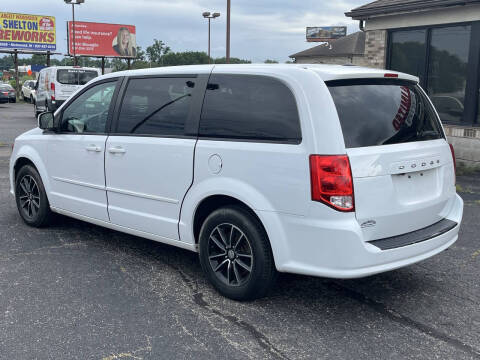 2017 Dodge Grand Caravan SE