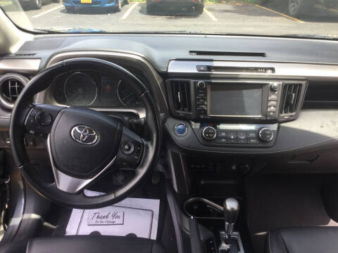 2017 Toyota RAV4 Hybrid Limited