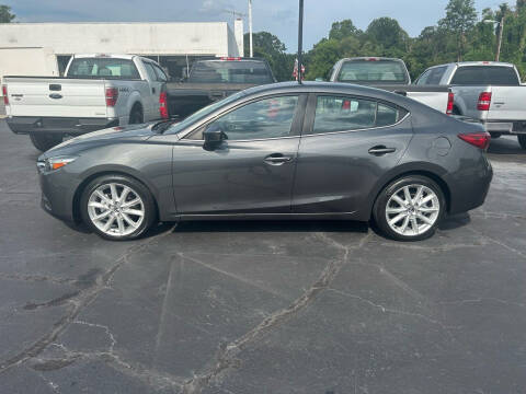 2017 Mazda MAZDA3 for sale at G AND J MOTORS in Elkin NC