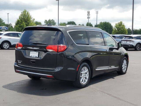 2020 Chrysler Pacifica Touring L