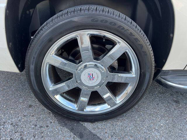 2011 Cadillac Escalade ESV Luxury
