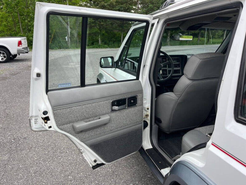 1991 Jeep Cherokee Laredo