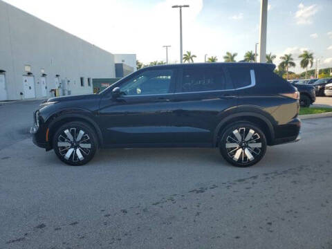 2025 Mitsubishi Outlander SE