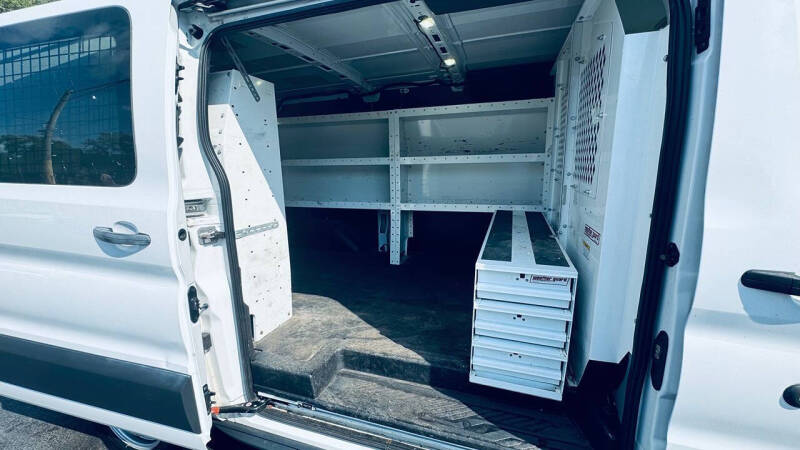 2017 Ford Transit 150