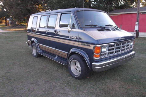 1989 Dodge Ram Van