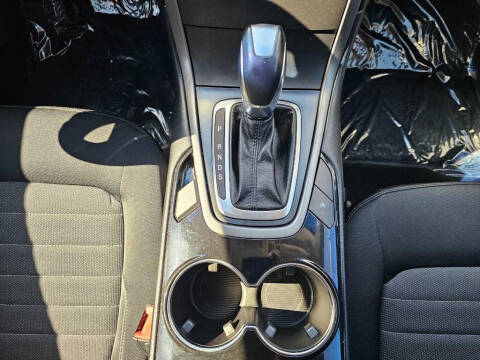 2017 Ford Edge SE