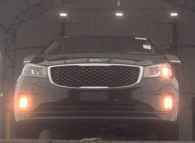 2016 Kia Sedona SX