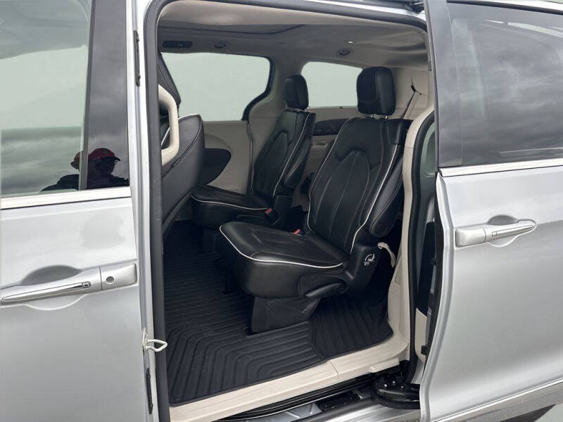 2022 Chrysler Pacifica Limited