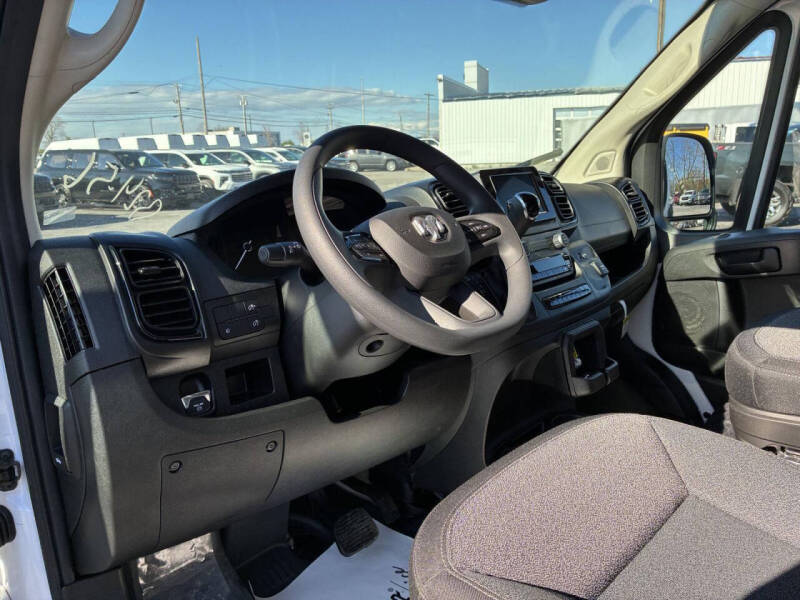 2025 RAM ProMaster