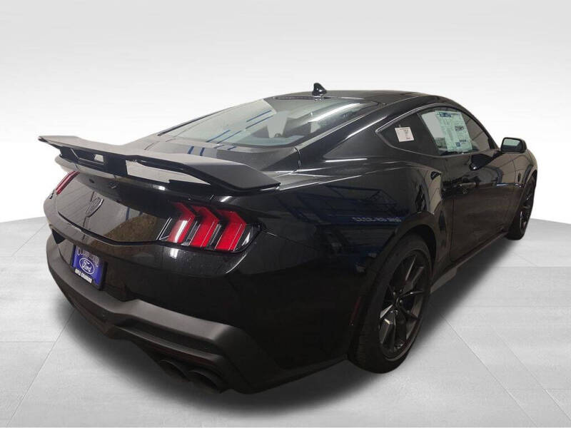 2026 Ford Mustang Dark Horse