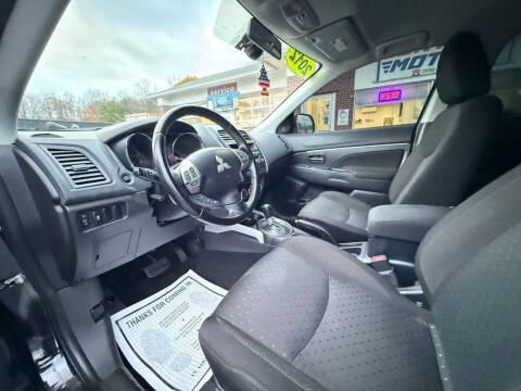 2012 Mitsubishi Outlander Sport SE