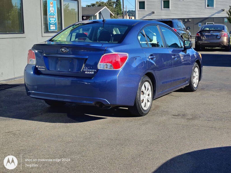 2012 Subaru Impreza 2.0i