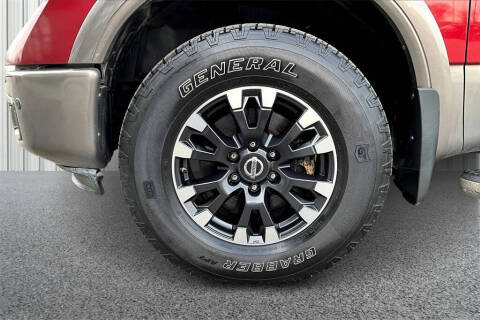 2018 Nissan Titan SV