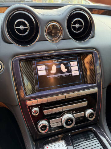 2013 Jaguar XJL Portfolio