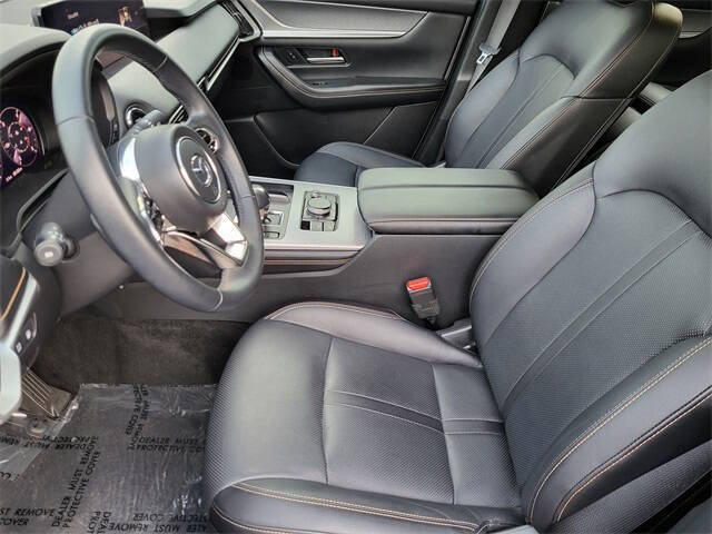 2025 Mazda CX-70 Plug-in Hybrid Premium