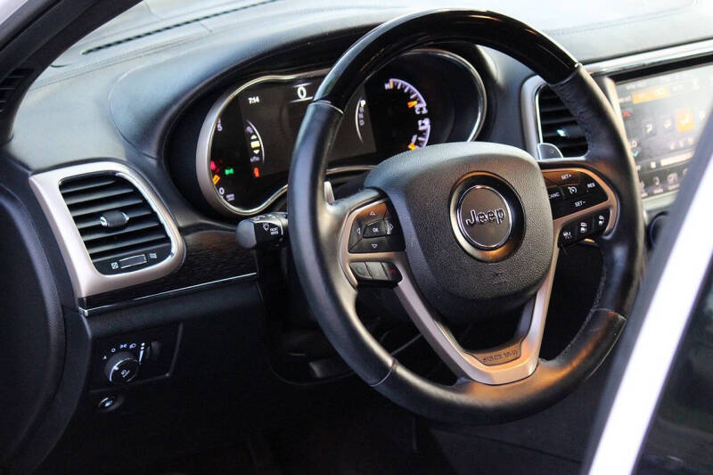 2016 Jeep Grand Cherokee Summit