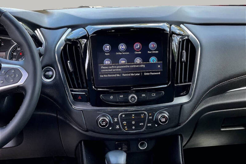 2023 Chevrolet Traverse RS