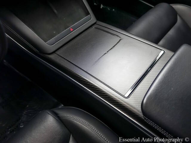 2022 Tesla Model S Plaid