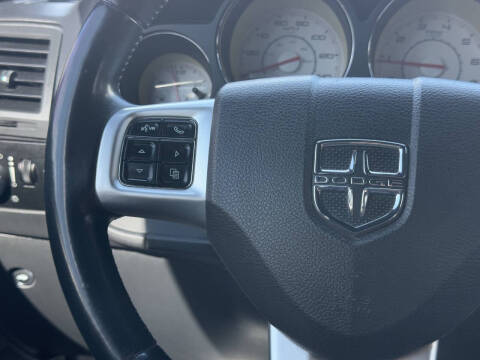 2012 Dodge Challenger SXT