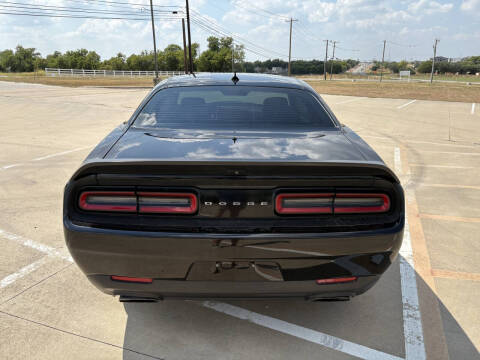 2020 Dodge Challenger