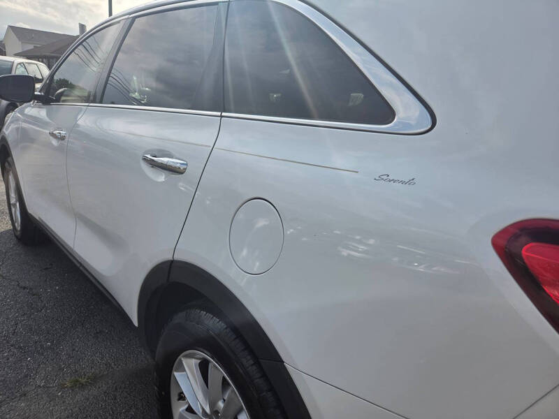 2020 Kia Sorento LX