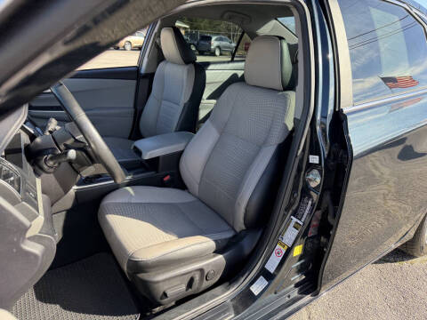 2015 Toyota Camry SE