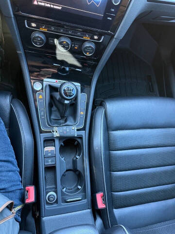 2019 Volkswagen Golf R 4Motion