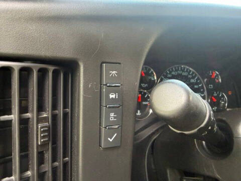 2023 Chevrolet Express 2500
