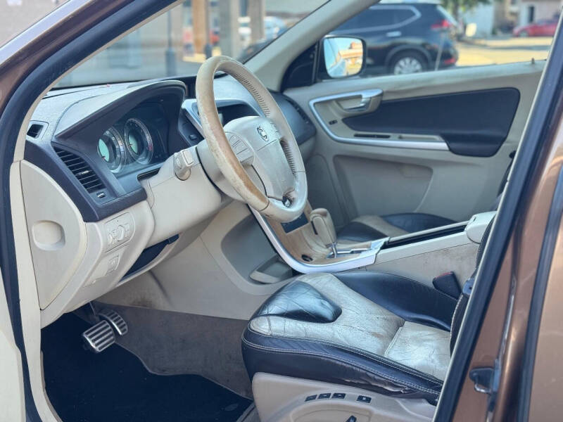 2010 Volvo XC60 T6