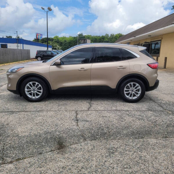 2021 Ford Escape SE