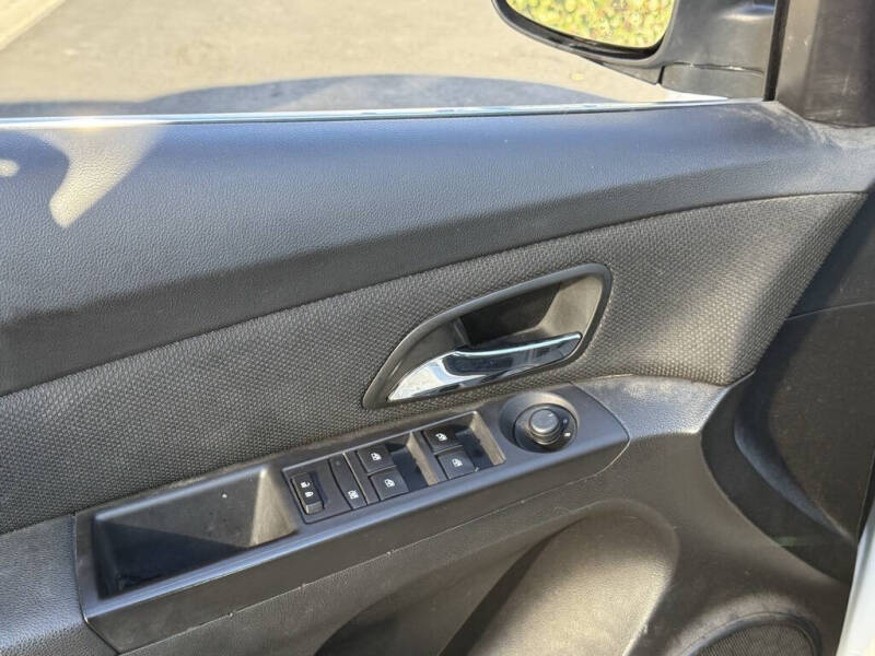 2016 Chevrolet Cruze Limited 1LT Auto