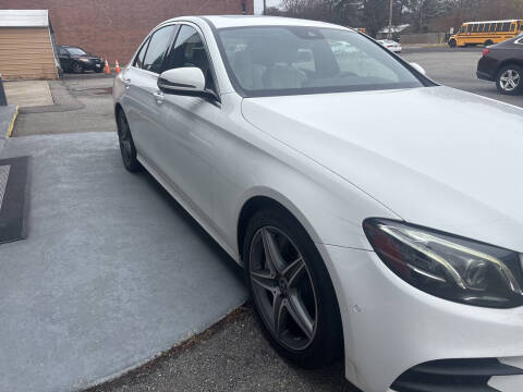 2018 Mercedes-Benz E-Class E 300