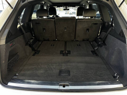 2019 Audi Q7 quattro SE Premium 55 TFSI
