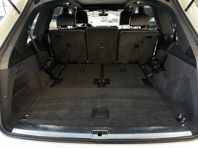 2019 Audi Q7 quattro SE Premium 55 TFSI