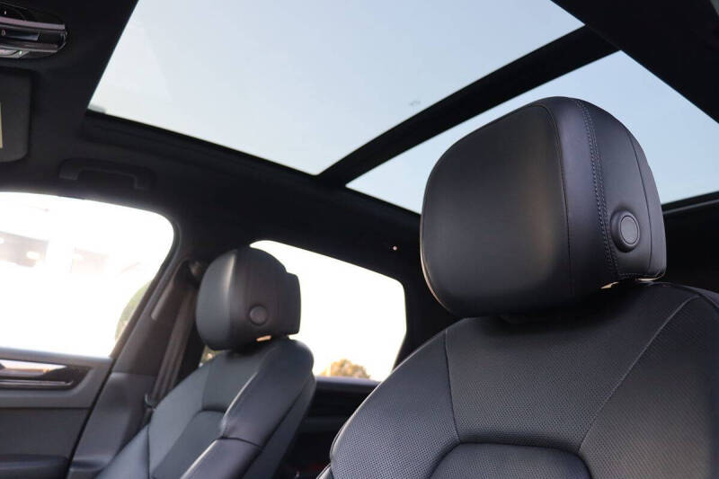 2023 Porsche Cayenne