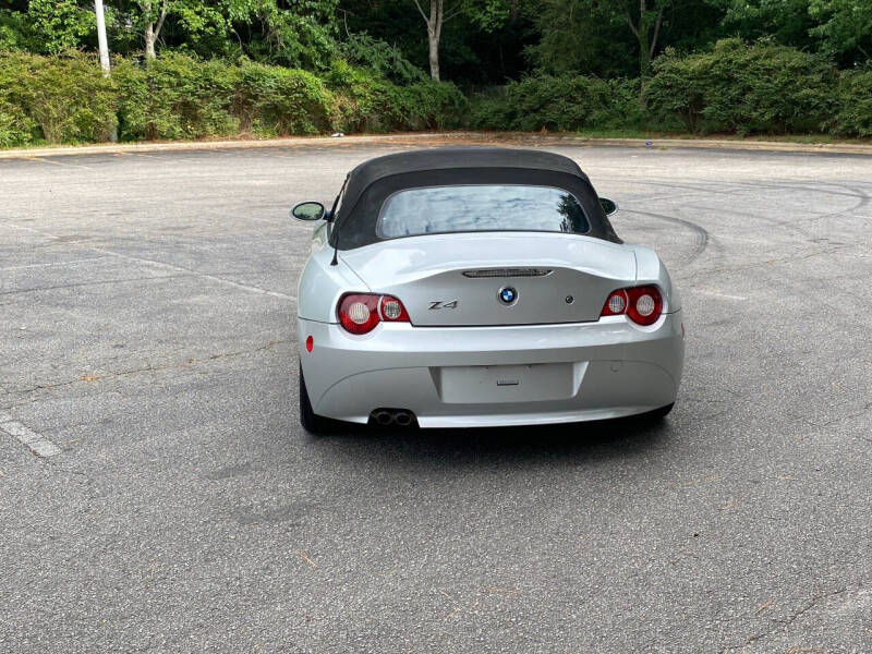 2005 BMW Z4 2.5i