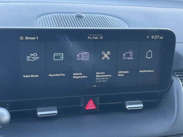 2025 Hyundai Ioniq 5 SE Standard Range