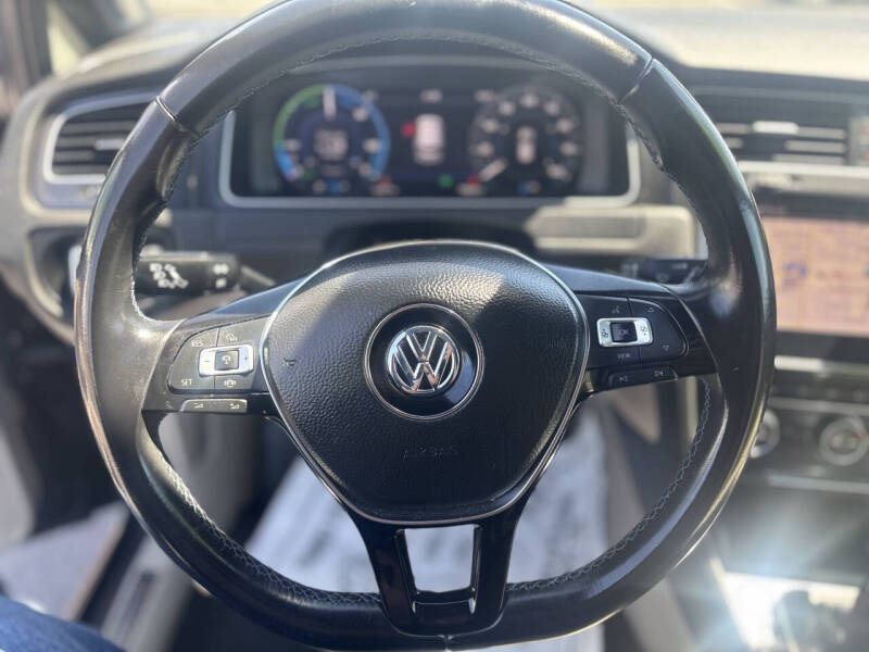 2019 Volkswagen e-Golf SEL Premium