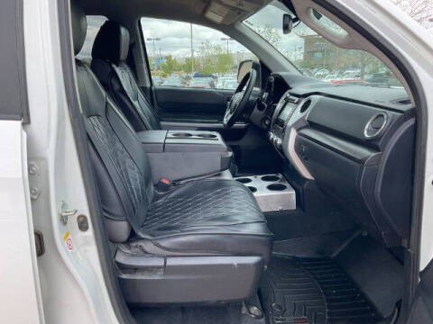 2019 Toyota Tundra SR5