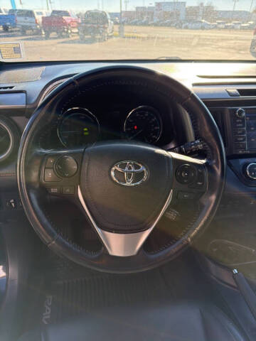 2017 Toyota RAV4 Hybrid SE