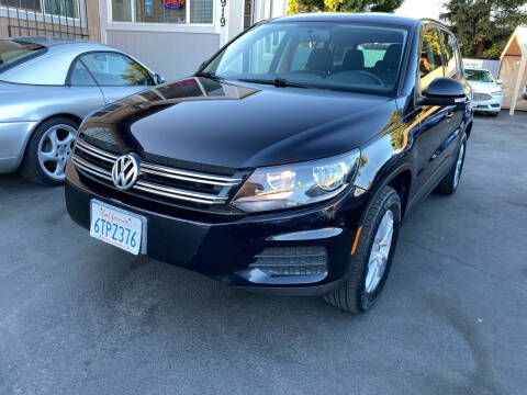 2012 Volkswagen Tiguan for sale at Ronnie Motors LLC in San Jose CA