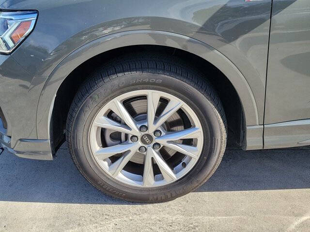 2024 Audi Q3 quattro S line Premium 45 TFSI