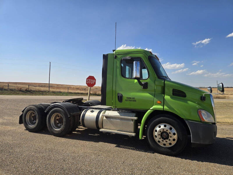 2016 Freightliner Cascadia